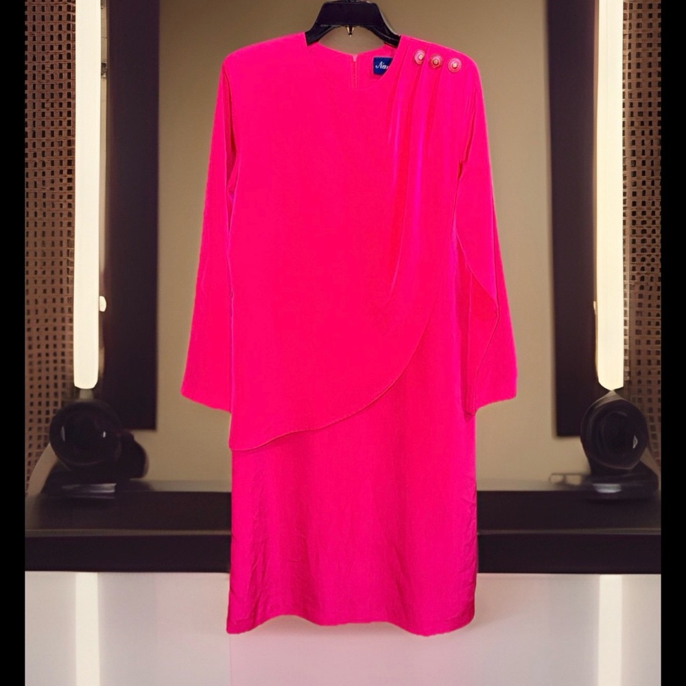 Vintage Nancy II Bright Fuchsia, Long Sleeve Shift Dress w/Drape Feature-EUC